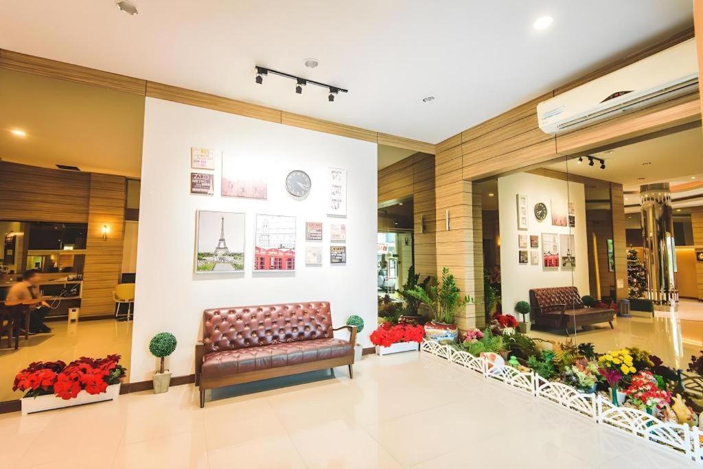New Suanmali Hotel Bangkok Zewnętrze zdjęcie