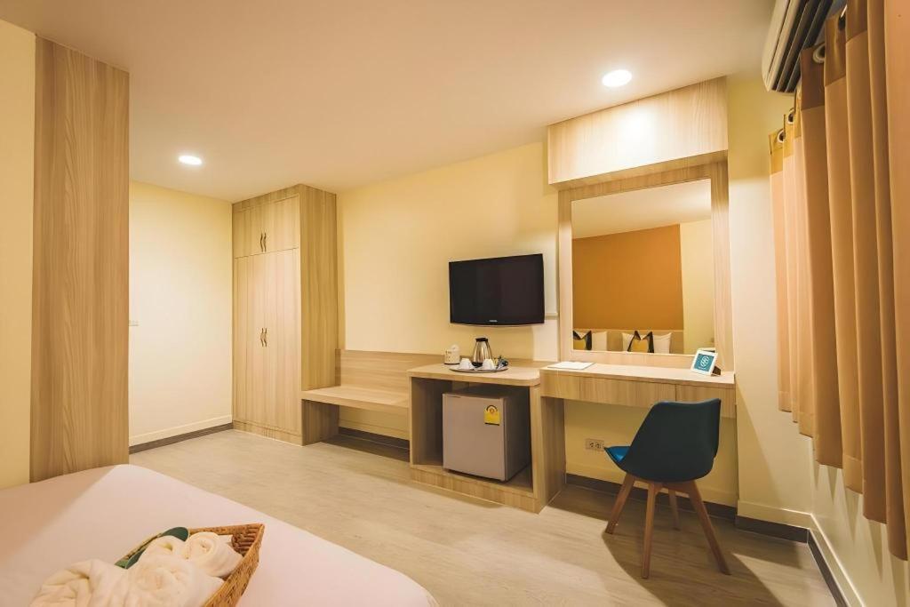 New Suanmali Hotel Bangkok Zewnętrze zdjęcie