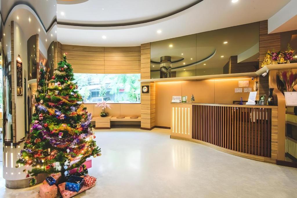 New Suanmali Hotel Bangkok Zewnętrze zdjęcie