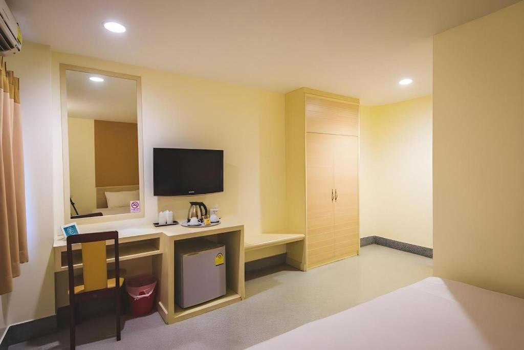 New Suanmali Hotel Bangkok Zewnętrze zdjęcie